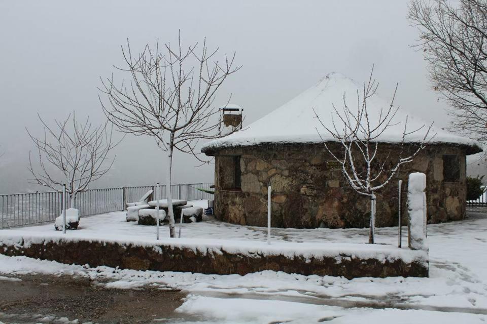 Apartamentos Rurales El Solitario Banos De Montemayor Exteriér fotografie